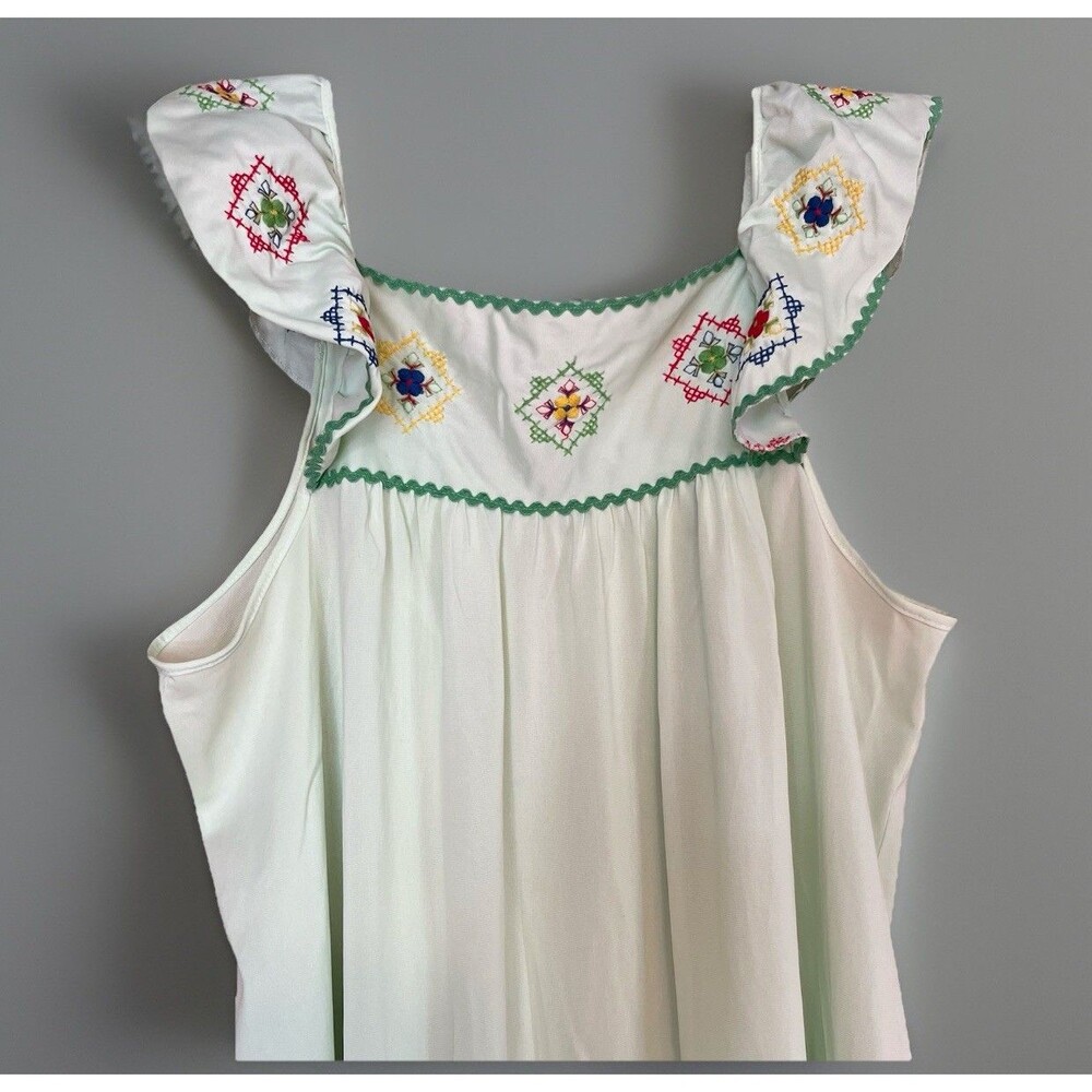 Vtg Lorraine Nightgown Long Embroidered Boho Peasant Cottage Core Mint Green